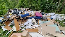 Mi&scaron;kų urėdija nustatė Vilniaus pami&scaron;kėje didelį kiekį atliekų i&scaron;vertusius asmenis