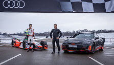 Lucas di Grassi ir Nico Rosbergas