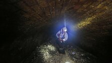 Kam&scaron;tis kanalizacijoje i&scaron; riebalų ir kitų neirių atliekų