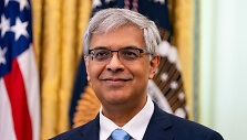 Jay Bhattacharya / RS/MPI/Capital Pictures / RS/MPI/Capital Pictures