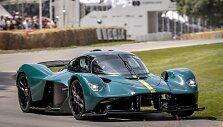 &bdquo;Aston Martin&ldquo; Gudvudo greičio festivalyje