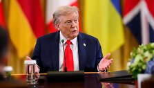 D. Trumpas / White House / ZUMAPRESS.com