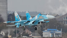Naikintuvas Su-27 per pratybas &bdquo;&Scaron;varus oras 2018&ldquo;