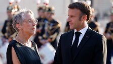 Elisabeth Borne ir Emmanuelis Macronas