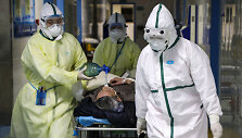 Koronaviruso epidemija plinta toliau.