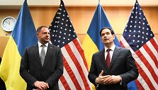 Susitikimas Ženevoje / Lian Yi / ZUMAPRESS.com