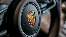 &bdquo;Porsche&ldquo; salonas Vilniuje
