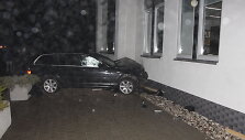BMW taranavo bilioteką