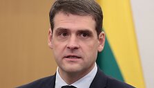 PETRAS MALUKAS / AFP