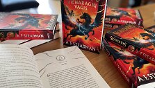 &bdquo;Skandaras ir vienaragių vagis&ldquo; knyga