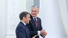 Emmanuelis Macronas ir Gitanas Nausėda