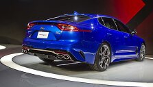&bdquo;KIA Stinger&ldquo; pristatomas Detroito automobilių parodoje
