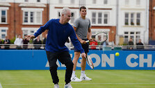 Johnas McEnroe ir Milo&scaron;as Raoničius