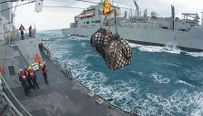I&scaron; Javo jūros keliamos &bdquo;AirAsia&ldquo; lėktuvo nuolaužos