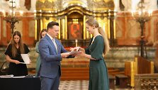 Geriausi Vilniaus abiturientai pagerbti Vilniaus universiteto &Scaron;v. Jonų bažnyčioje