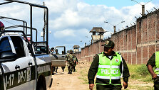 Bolivijoje policijai puolant kalėjimą žuvo septyni kaliniai