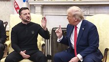 Volodymyras Zelenskis, Donaldas Trumpas / Pool via CNP / ZUMAPRESS.com