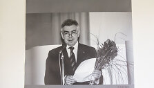 Atsisveikinimas su Osvaldu Daugeliu