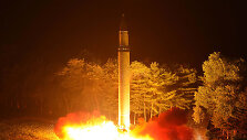 &Scaron;iaurės Korėjos raketa &bdquo;Hwasong-14&ldquo;