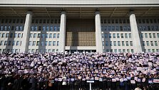 Protestai Pietų Korėjoje / Kim Hong-Ji / REUTERS