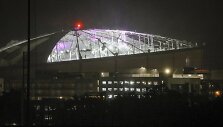&bdquo;Tropicana Field&ldquo; arenos stogas nuplė&scaron;tas.