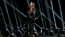 Naomi Campbell Paryžiaus mados savaitėje