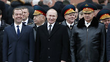 Dmitrijus Medvedevas, Vladimiras Putinas, Sergejus &Scaron;oigu