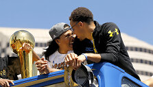 Ayesha ir Stephenas Curry