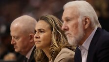 Becky Hammon (viduryje)