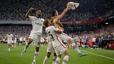 &bdquo;Eintracht&ldquo; triumfas