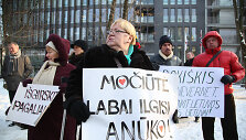 Protestas prie Norvegijos ambasados