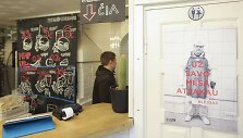 &bdquo;Keulė rūkė&ldquo; grąžina į sovietmetį: &scaron;įkart eilės &ndash; prie mėsainių