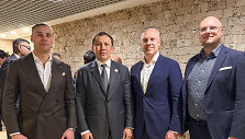 Lietuvos bokso federacijos vadovai su Genadijumi Golovkinu