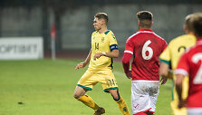 Karolis Uzėla