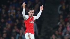 Granitas Xhaka buvo nu&scaron;vilptas savų sirgalių.