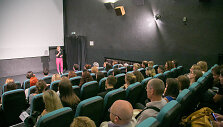 Kino teatras &bdquo;Skalvija&ldquo; atnaujino kino salę