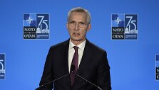 NATO vir&scaron;ūnių susitikimas vyksta. / Stephanie Scarbrough / AP