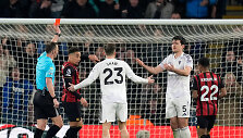 Raudona kortelė Harry Maguire'ui