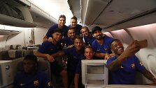 &bdquo;Barcelona&ldquo; futbolininkai lėktuve 