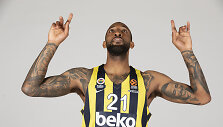 Derrickas Williamsas