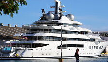 Superjachta &bdquo;Amadea&ldquo;