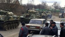Rusija traukiniais veža karinę techniką prie Ukrainos sienos