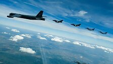 JAV strateginis bombone&scaron;is B-52 &bdquo;Stratofortress&ldquo;