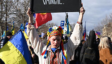 Protestuotojai Prancūzijos sostinėje &scaron;e&scaron;tadienį reikalavo taikos Ukrainoje