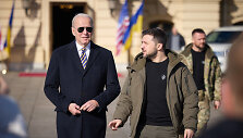 Joe Bidenas ir Volodymyras Zelenskis Kyjive