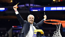 &bdquo;Tar Heels&ldquo; treneris Roy'us Williamsas