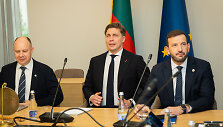 Socialdemokratų partijos, Lietuvos valstiečių ir žaliųjų sąjungos bei Demokratų sąjungos &bdquo;Vardan Lietuvos&ldquo; atstovų derybos 