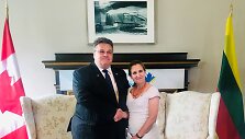 Linas Linkevičius su Kanados užsienio reikalų ministre Chrystia Freeland