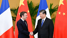Prancūzijos prezidentas Emmanuelis Macronas susitiko su Kinijos prezidentu Xi Jinpingu