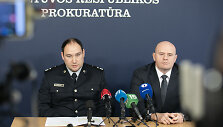 Robertas &Scaron;adianecas, Ugnius Vyčinas